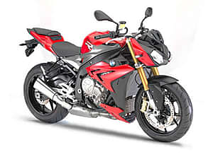 BMW S 1000 R Right Front view bike image