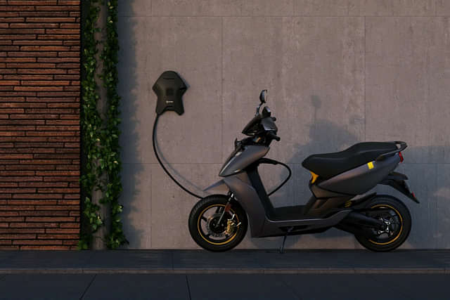 Ather 450X scooter image