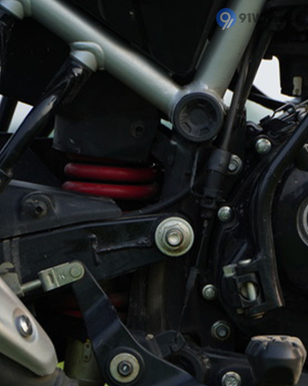 Wheels & Suspension - 3