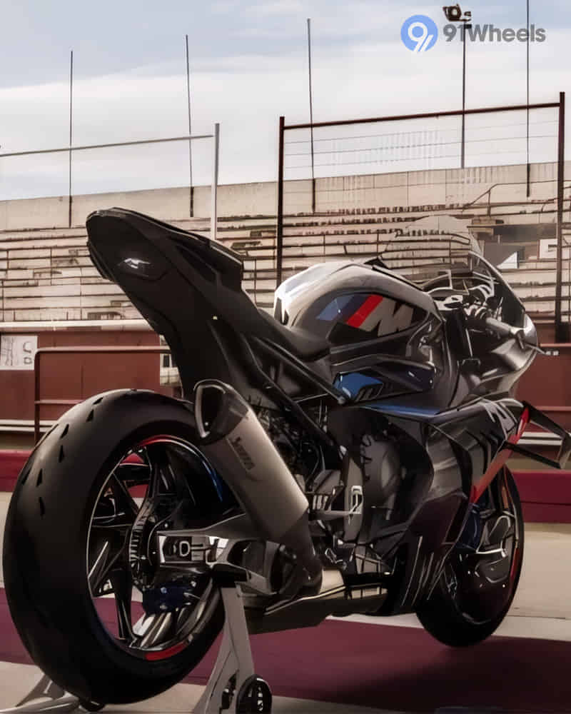 BMW M 1000 RR - Image 6