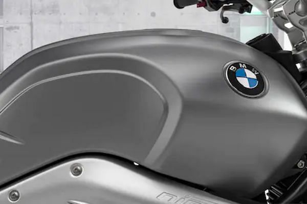 BMW R NineT Scrambler  Tank image