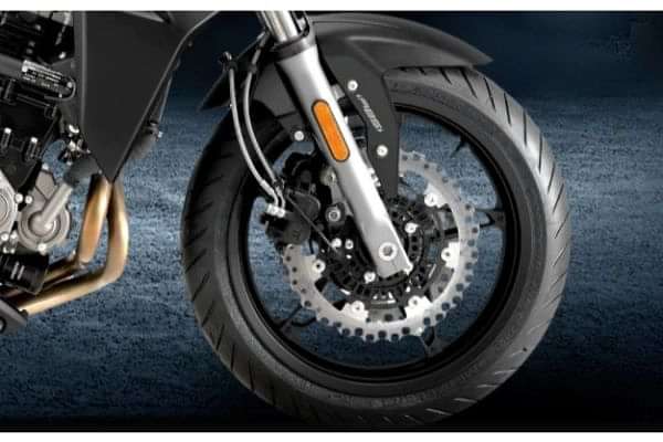 CF Moto 650 NK bike image