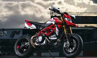 Ducati Hypermotard 950 Front Side Profile