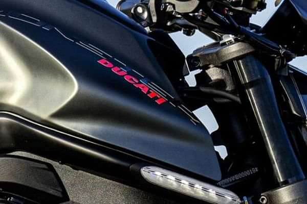 Ducati Monster Side panel