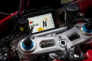 Ducati Panigale V4 Speedometer Console image