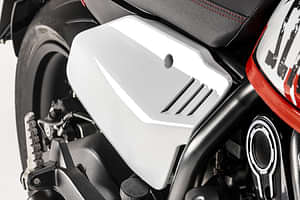 Ducati Scrambler 800 Urban Motard Rear Side Profile image