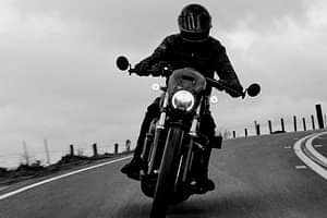Harley-Davidson Nightster Cornering shot image