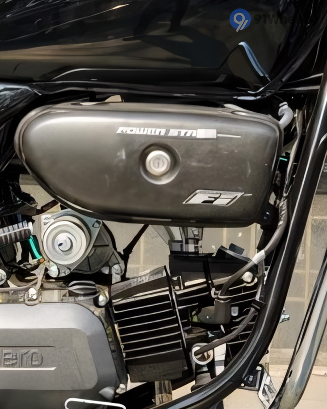 Engine & Exhaust - 1