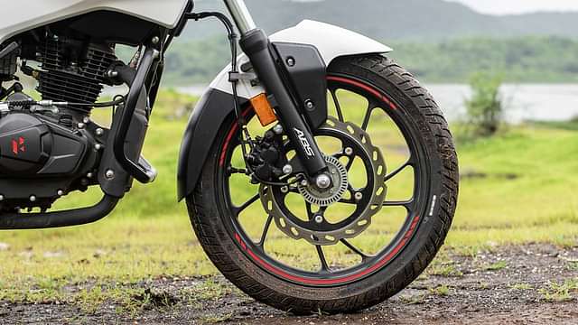 Hero Xtreme 160R BS6 Front WHeel image