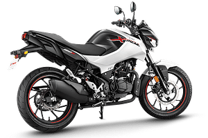 Hero Xtreme 160R BS6 Rear Side Profile image