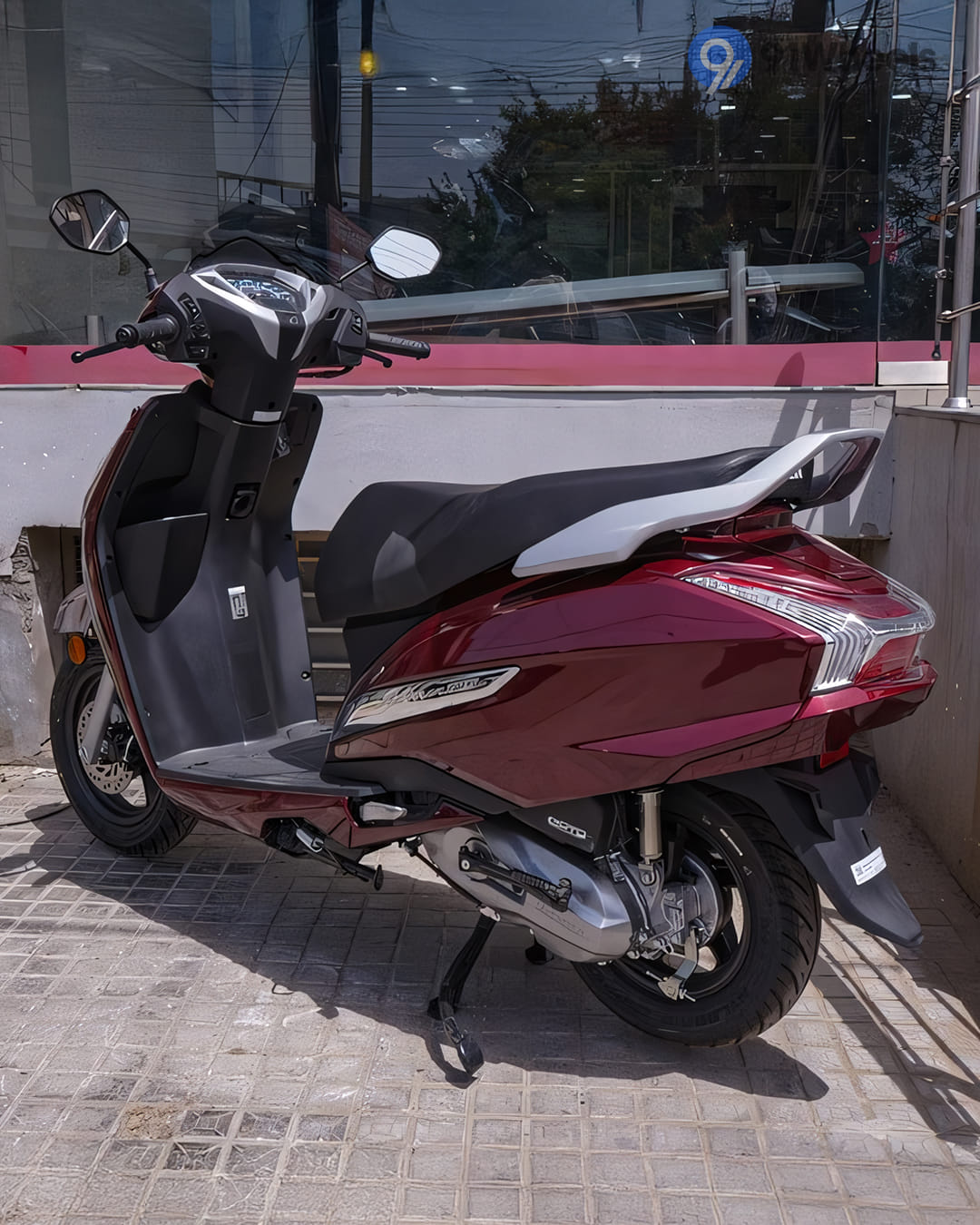 360° View Shots - 11 360° View Shots - 11