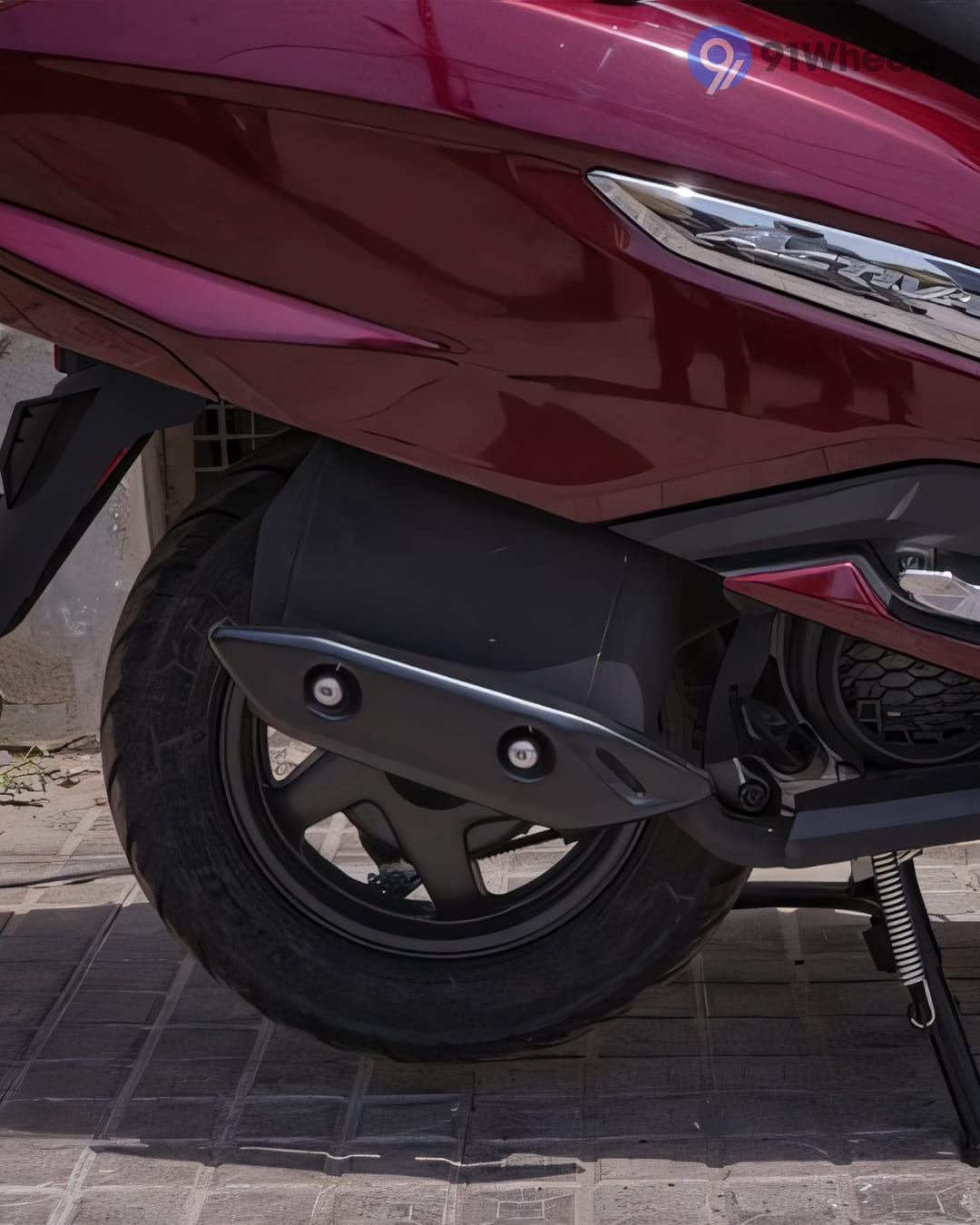 Engine & Exhaust - 1 Engine & Exhaust - 1