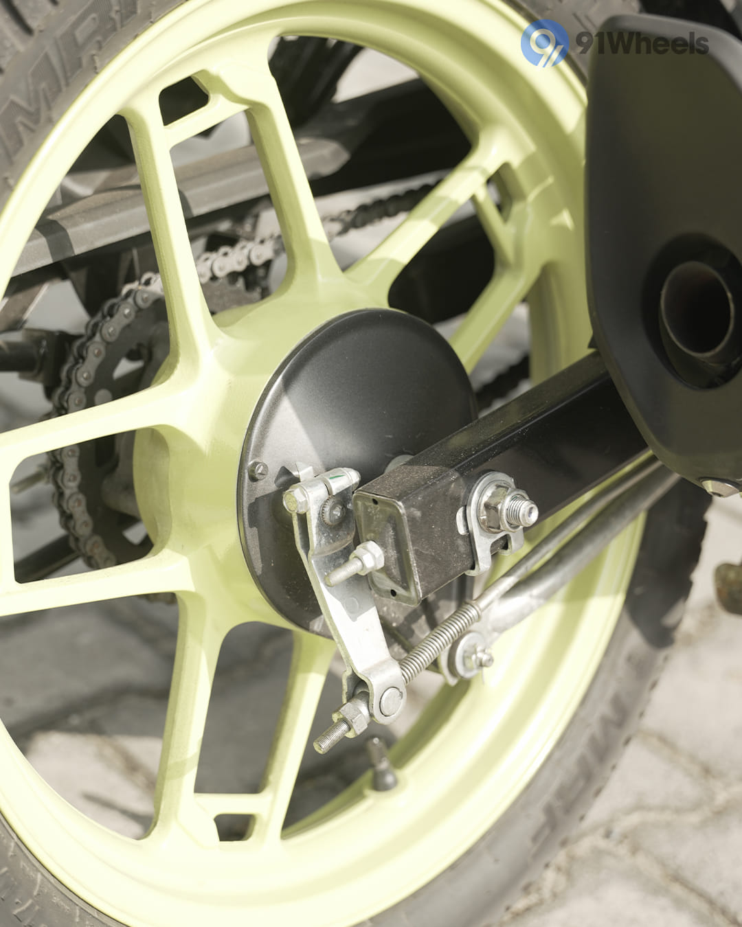 Wheels & Suspension - 3