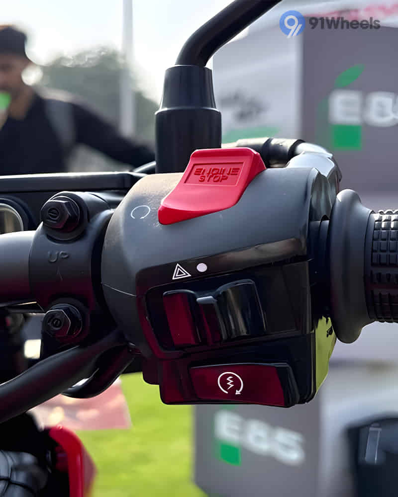 Honda CB300F - Image 6