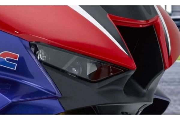 Honda CBR1000RR-R Headlight