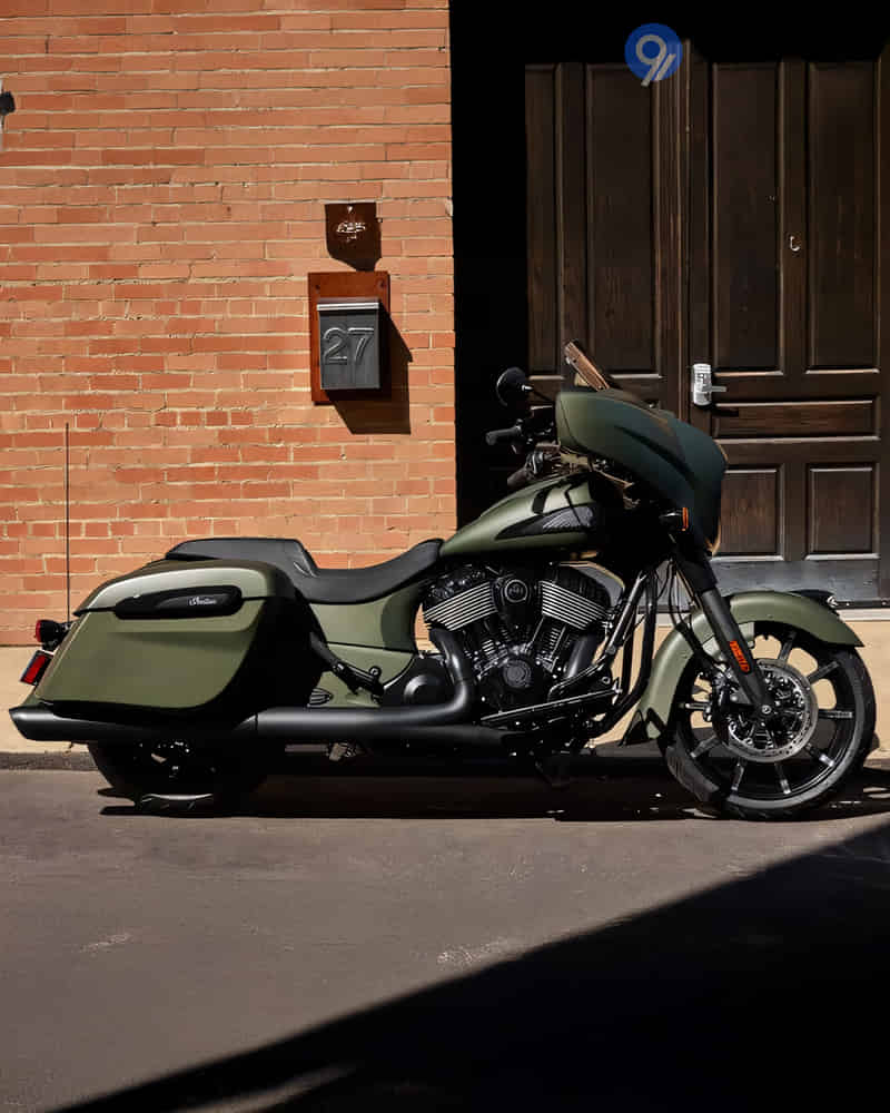 Indian Motorcycle Chieftain Dark Horse - Image 5