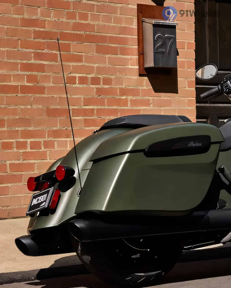 Indian Motorcycle Chieftain Dark Horse - Image 6