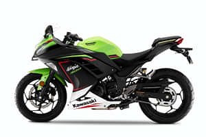 Kawasaki Ninja 300 Side Profile LR image