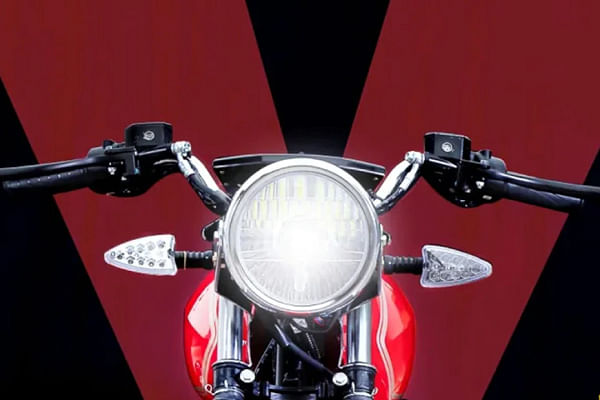 Komaki XGT Classic  Headlight image