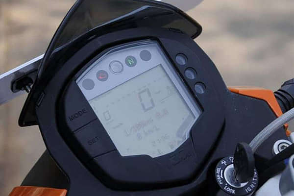 KTM Duke 200 Speedometer Console image