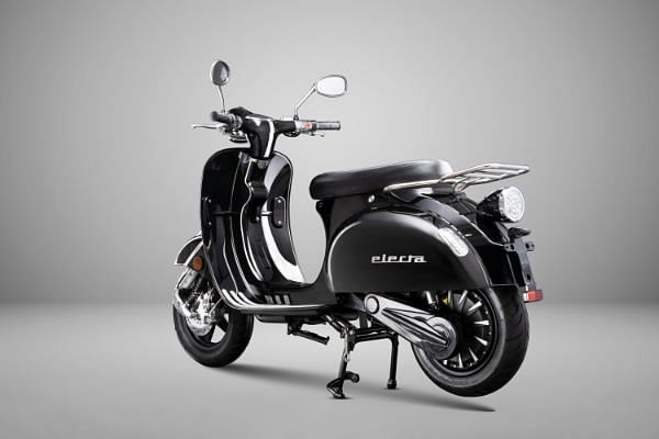 One Moto Electa  Rear Side Profile image