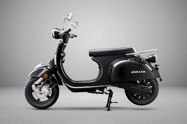 One Moto Electa  Rear Side Profile image
