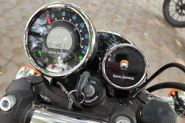 Royal Enfield Meteor 350 Speedometer Console image