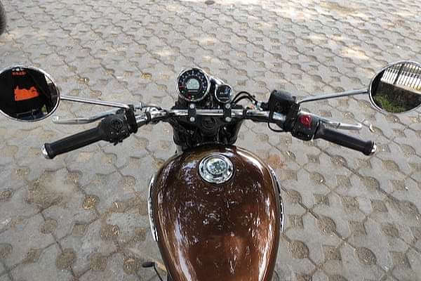 Royal Enfield Meteor 350 View for rider image