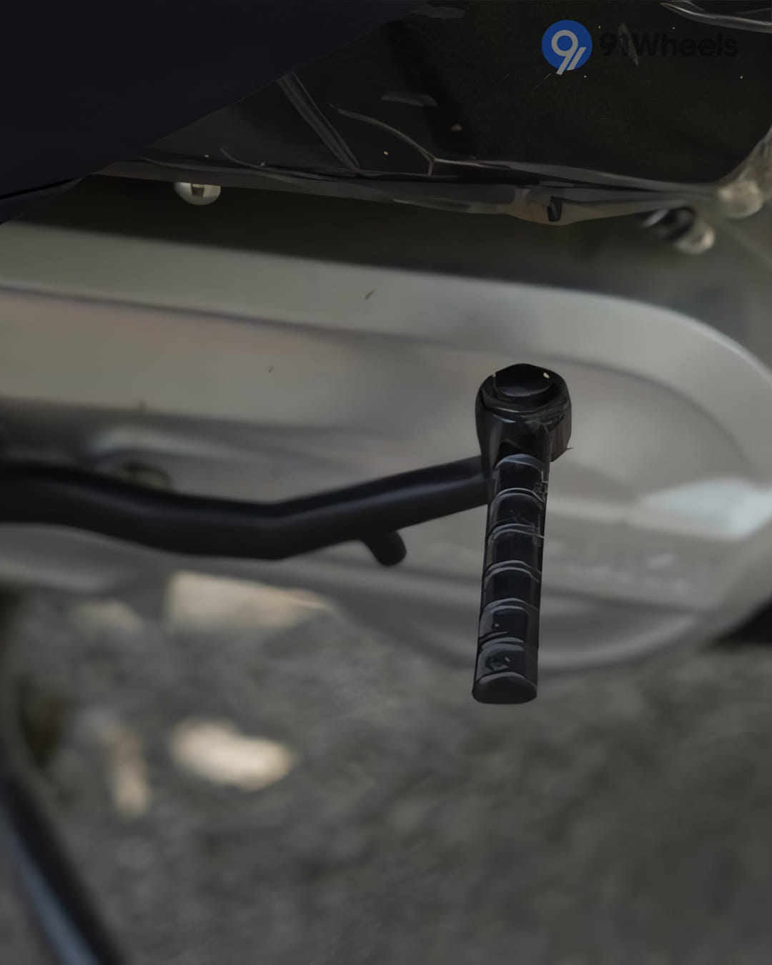 Stands & Utility - 1