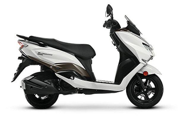 suzuki burgman street on road price