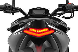 Suzuki Gixxer 150 Tail light image