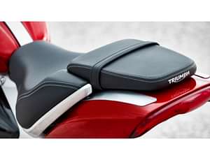 Triumph Rocket 3 Seat image