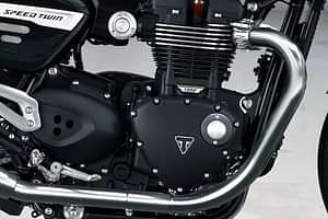 Triumph Speed Twin Engine image