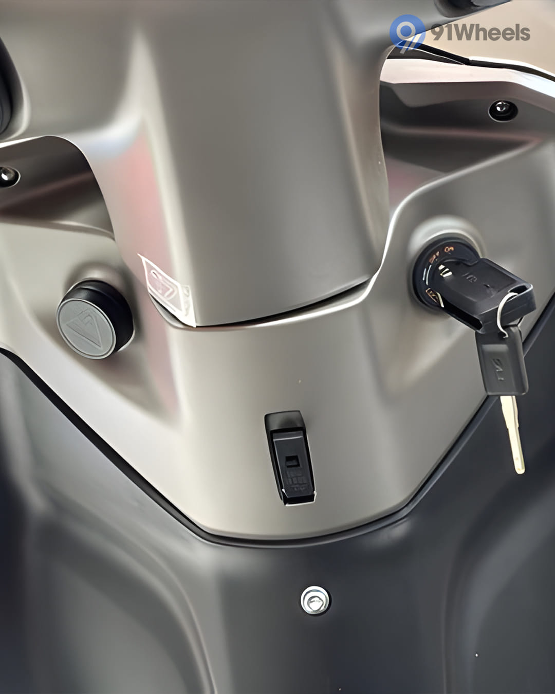 Front Body & Wheels - 3