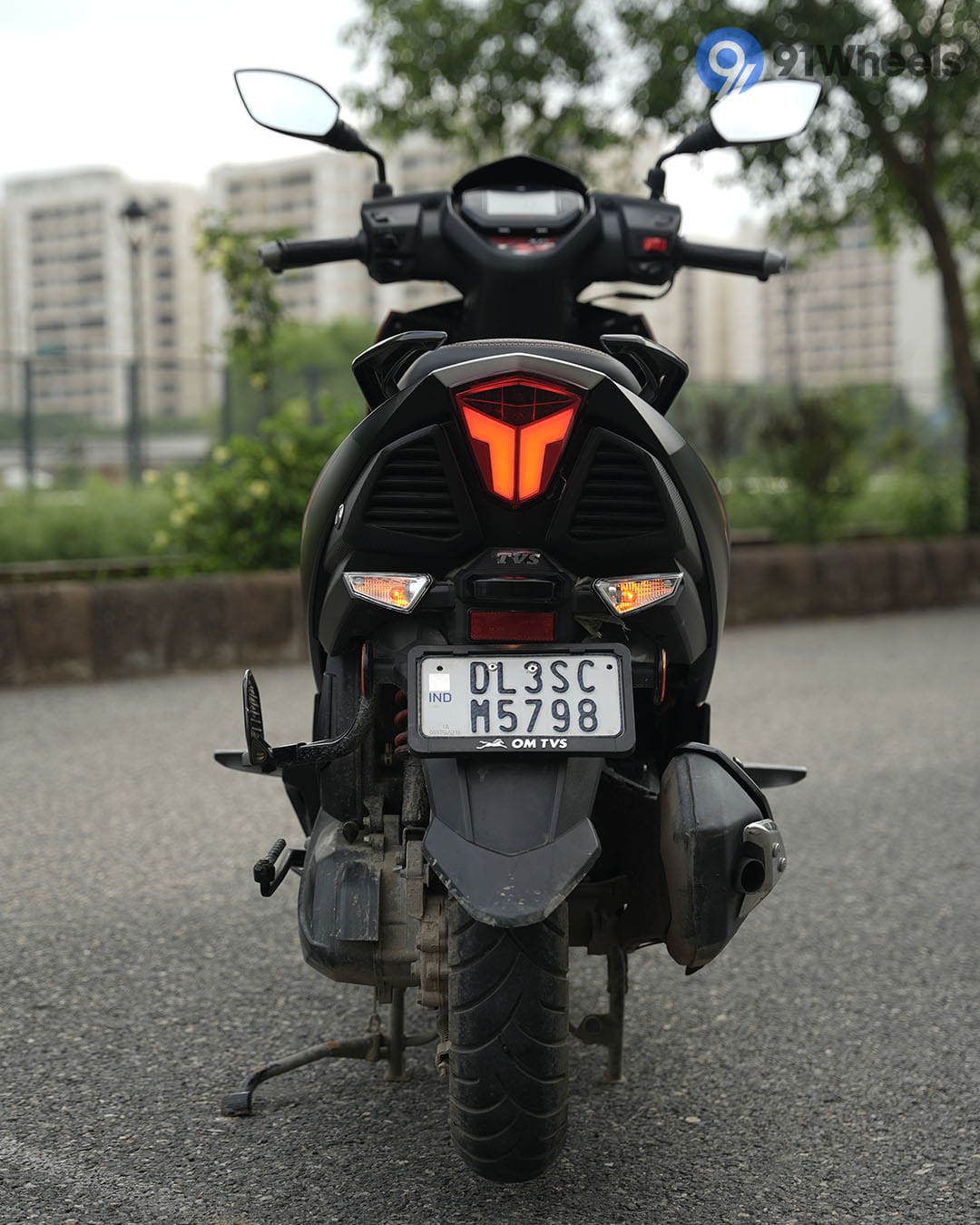 360° View Shots - 12 360° View Shots - 12