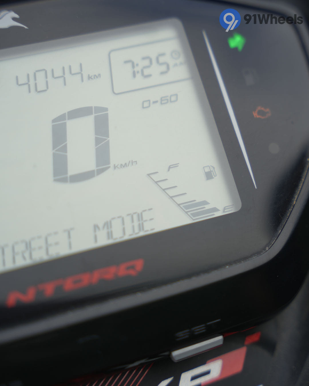 Handlebar & Console Area - 6 Handlebar & Console Area - 6