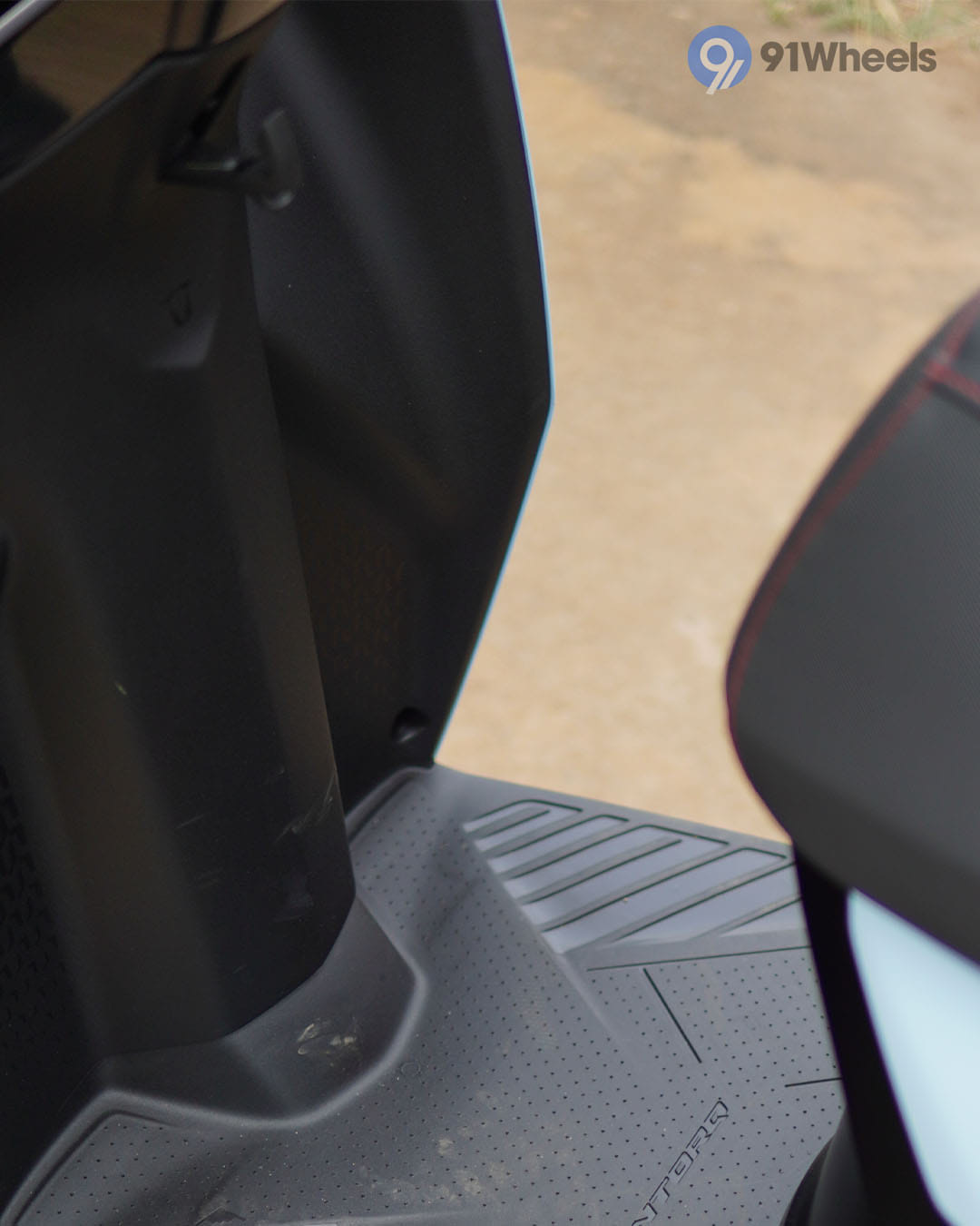 Front Body & Wheels - 6 Front Body & Wheels - 6