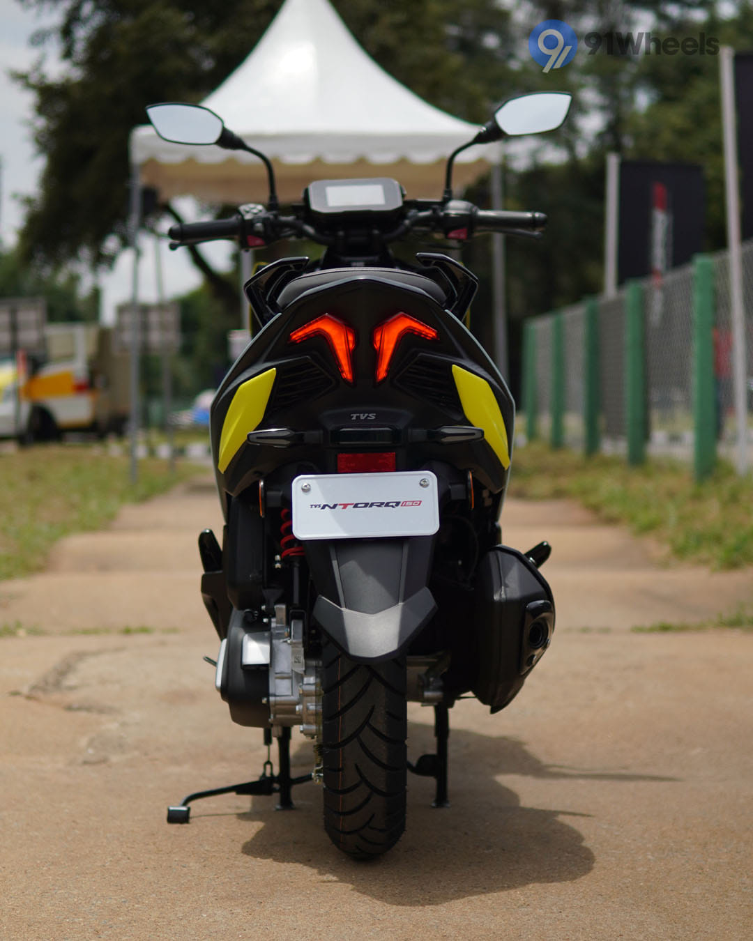 360° View Shots - 13 360° View Shots - 13