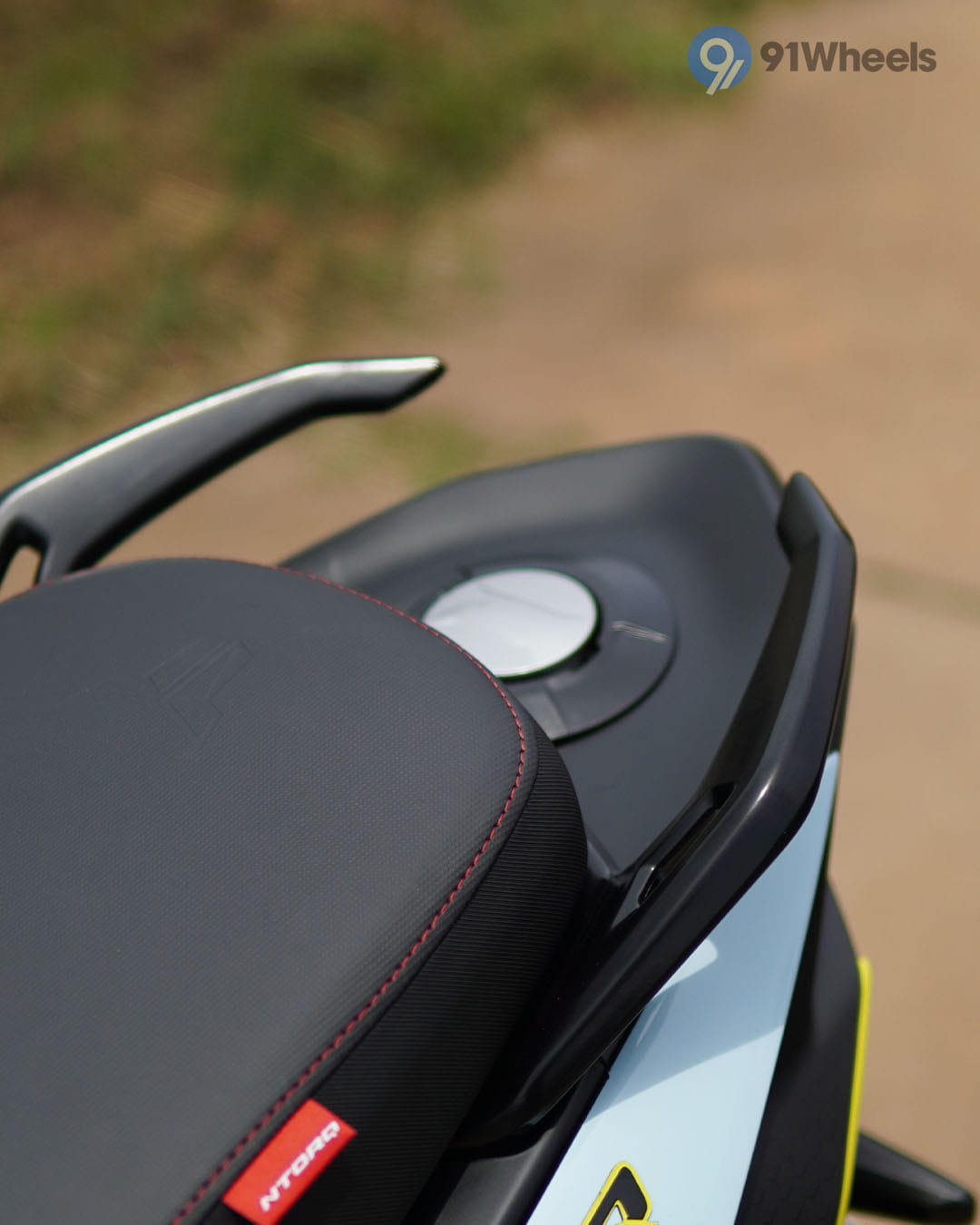 Seat & Storage - 2 Seat & Storage - 2