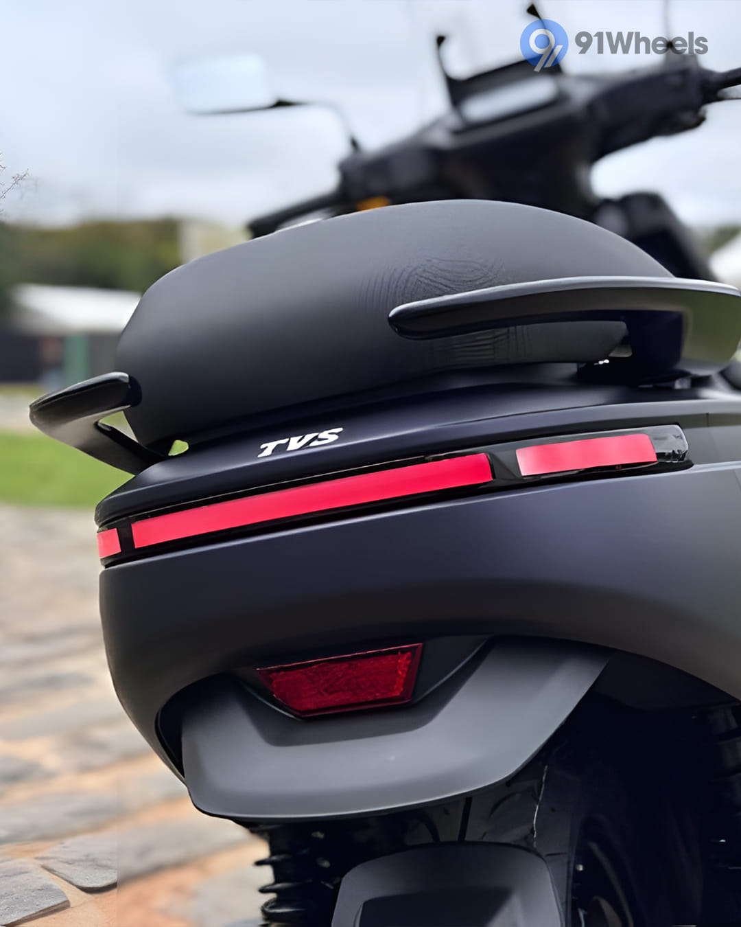 Lighting & Mirrors - 4