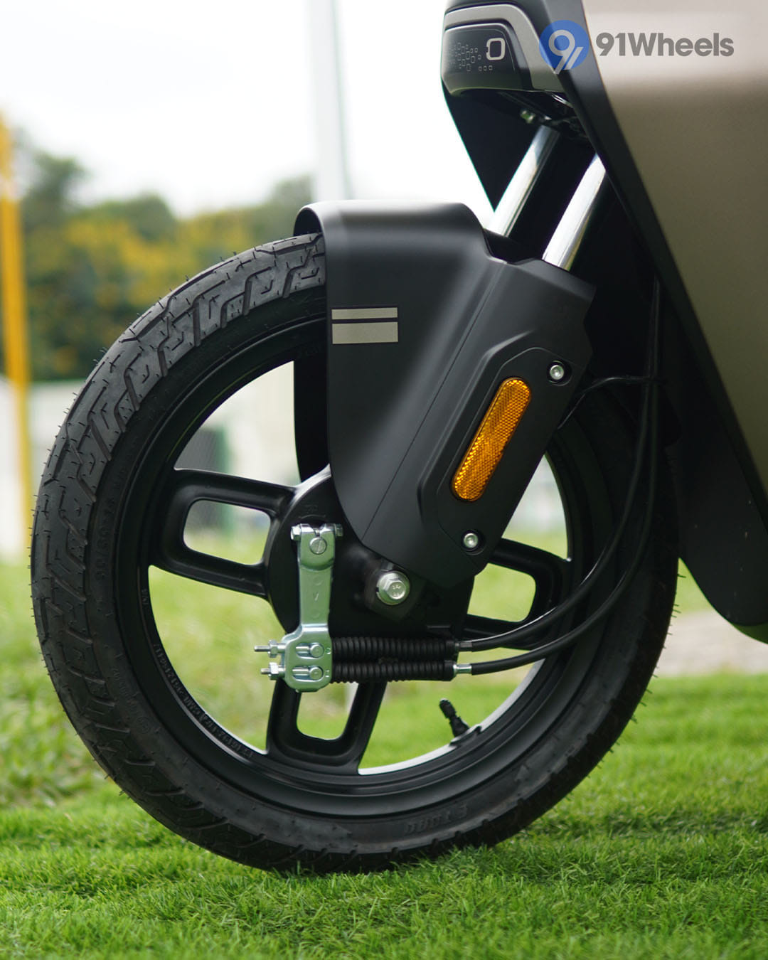 Front Body & Wheels - 2