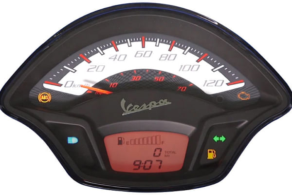 Vespa SXL 125 Speedometer Console image