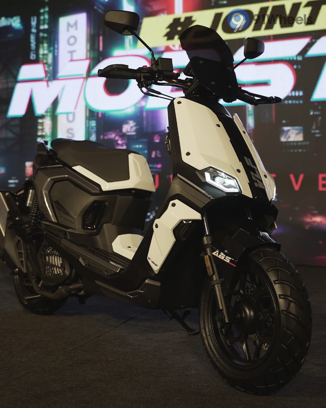 360° View Shots - 5 360° View Shots - 5