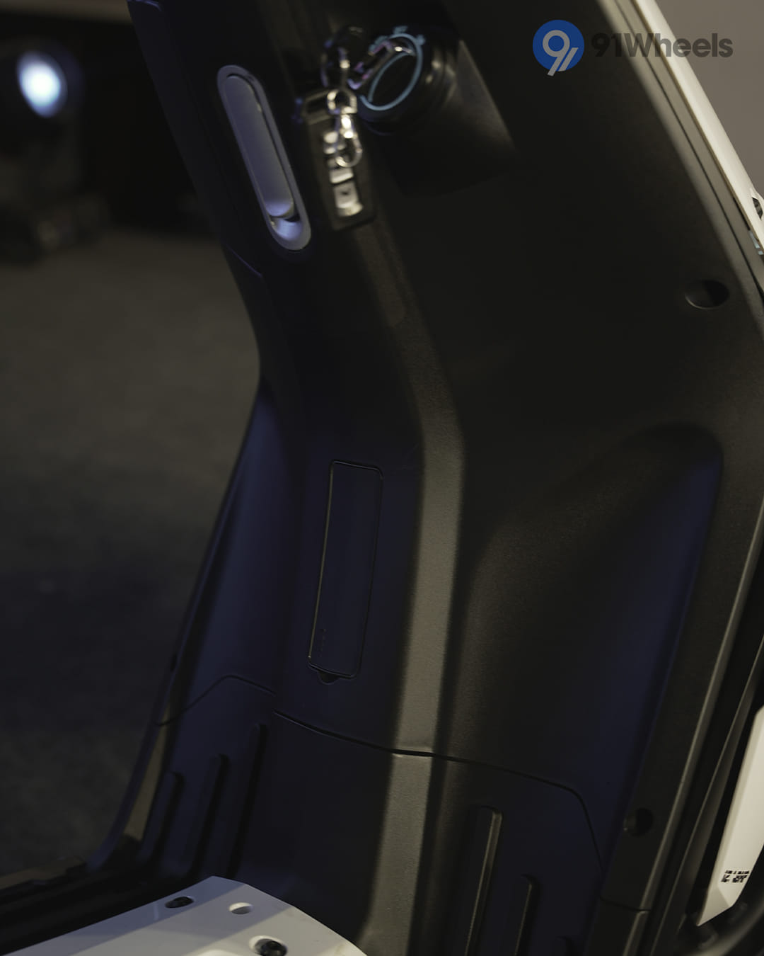 Front Body & Wheels - 6 Front Body & Wheels - 6