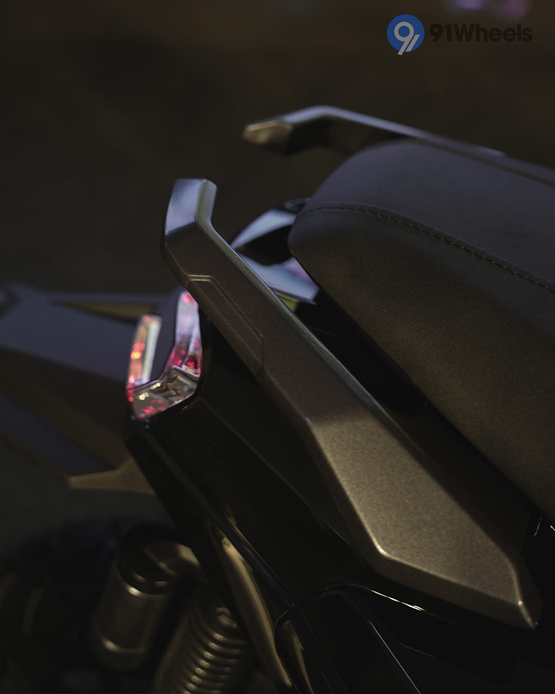 Seat & Storage - 1 Seat & Storage - 1