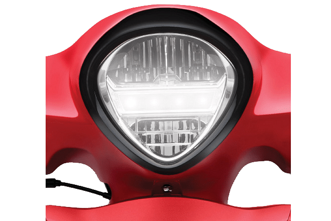 Yamaha Fascino 125 Fi-Hybrid Headlight image