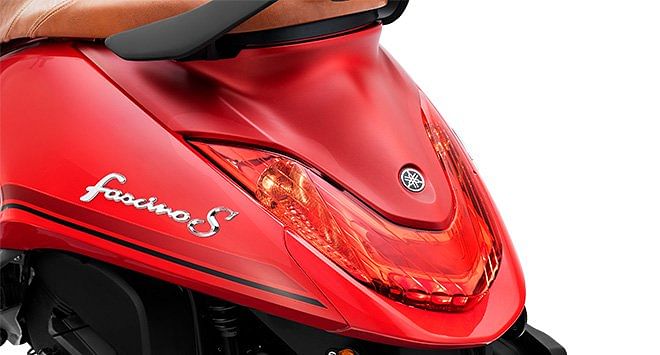 Yamaha Fascino 125 Fi-Hybrid  Rear Profile image