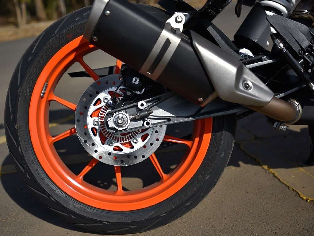 KTM 390 Duke ABS  Wheels image