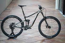 Giant Reign 29 2 cycle