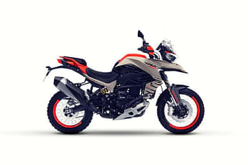 Benelli TRK 800 bike Benelli TRK 800 bike